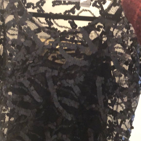 NWOT Sparkly sequin top - Picture 3 of 5